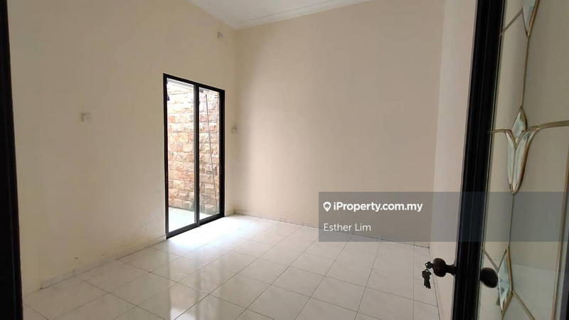 Rumah Berkembar untuk Dijual di Taman Ipoh Jaya, Ipoh oleh Esther Lim - iProperty.com.my