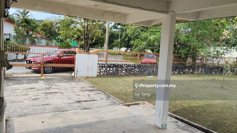 Bungalow House untuk Dijual di Taman golf, Ipoh perak, Ipoh oleh Ivy Tang - iProperty.com.my