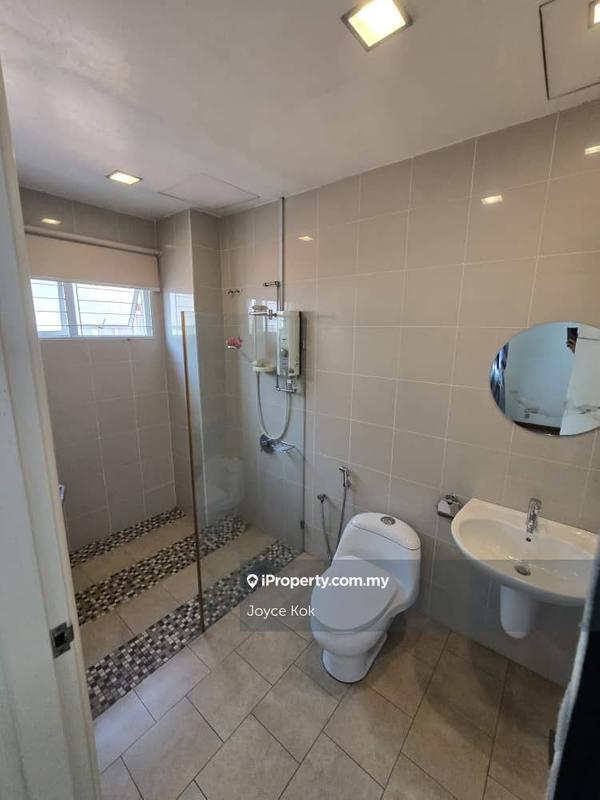 Rumah Berkembar untuk Dijual di Damansara Legenda, Petaling Jaya oleh Joyce Kok - iProperty.com.my