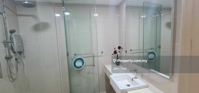 Service Residence for Rent in KL Gateway Residences by Jim Tan - Bathroom - iProperty.com.my