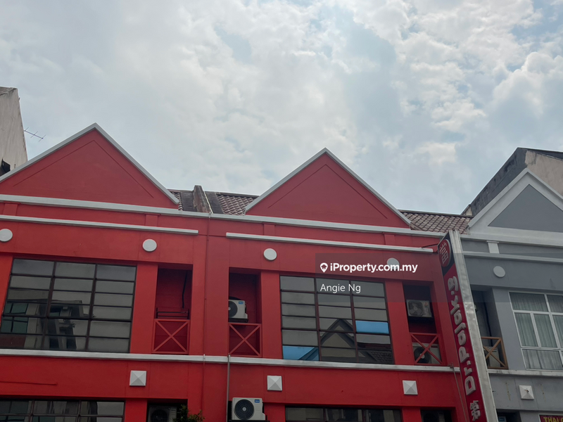 For Rent - Commercial lot