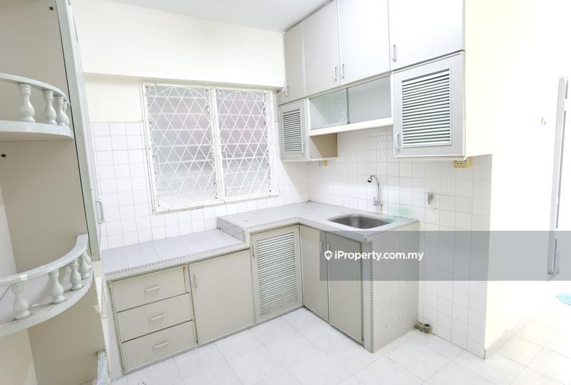 For Rent - Medan Tengku