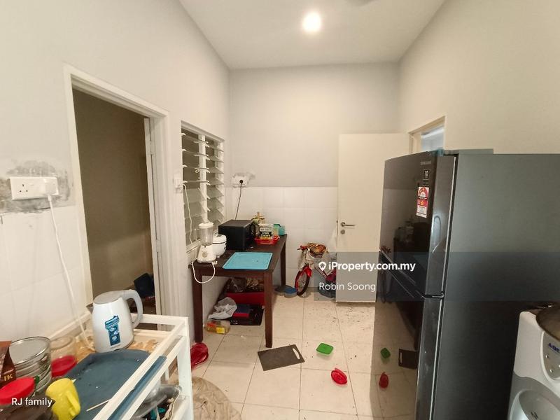 Semi-Detached House for Sale in Ayer Keroh, Melaka by Robin Soong - iProperty.com.my
