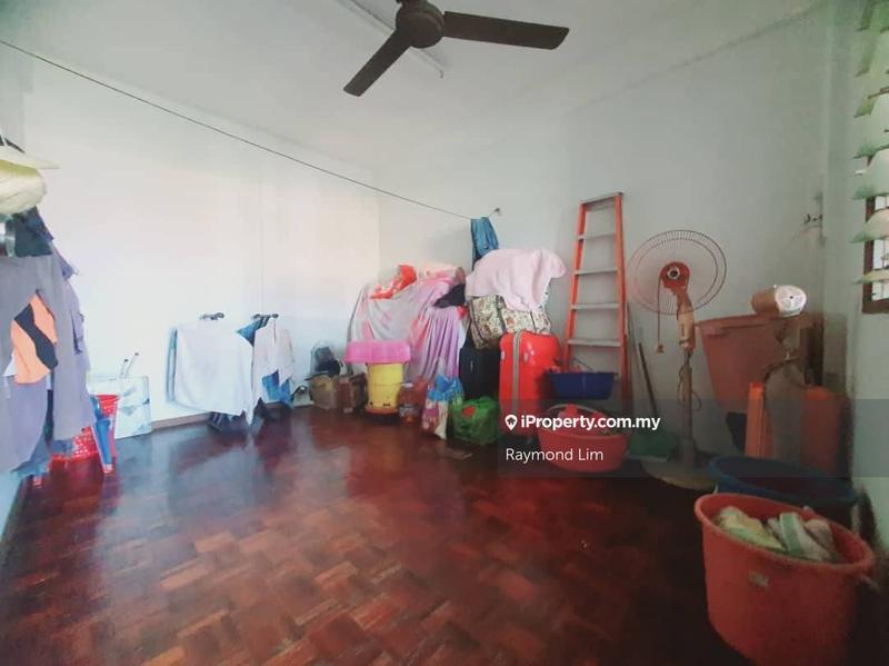 Rumah Pangsa untuk Dijual di Taman Anika oleh Raymond Lim - iProperty.com.my