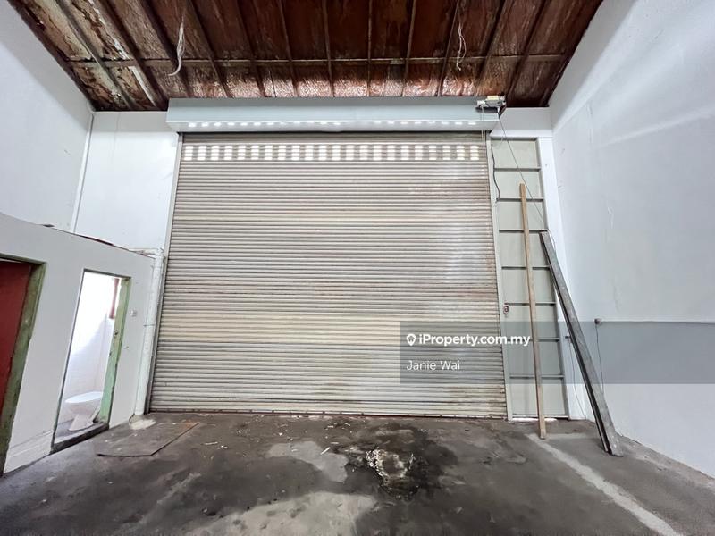 Terrace Factory for Sale in Serdang Raya, Seri Kembangan by Janie Wai - iProperty.com.my