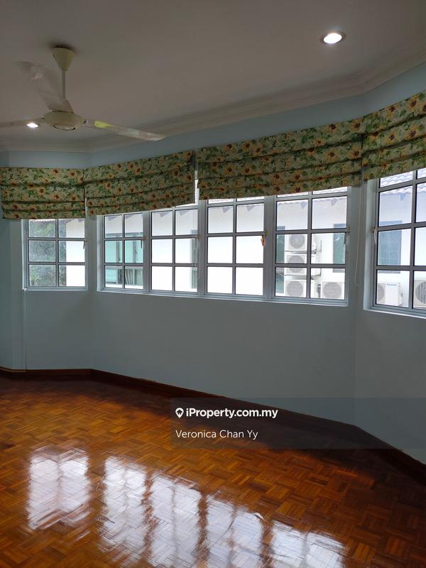 Bungalow House for Sale in Ukay Heights, Ampang by Veronica Chan Yy - iProperty.com.my