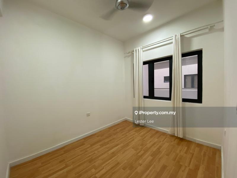 Service Residence for Sale in Suria Residence by Lester Lee - iProperty.com.my