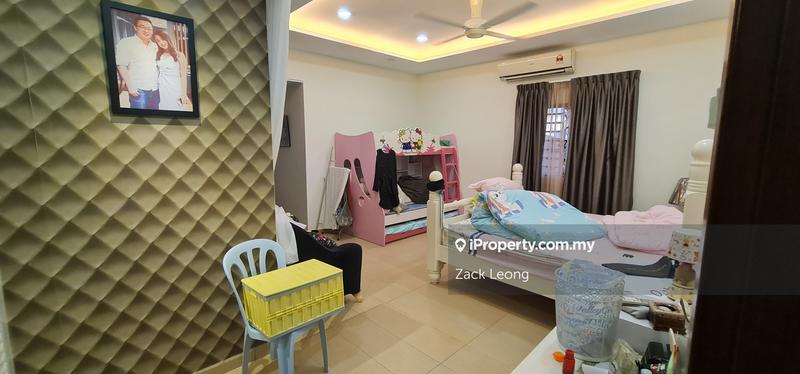 Banglo untuk Dijual di Saujana Villa, Kajang oleh Zack Leong - iProperty.com.my