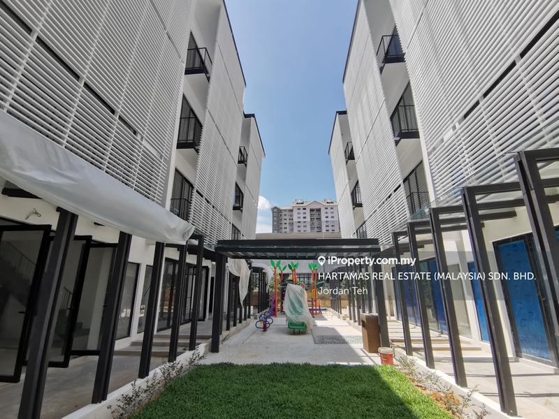 Rumah Bandar untuk Dijual di AmanAra Residence, Kayu Ara, Petaling Jaya, Kayu Ara oleh Jordan Teh - iProperty.com.my
