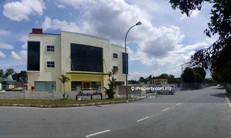 For Sale - Tunku Jaafar 3 Sty Factory 1 Acres Senawang Seremban