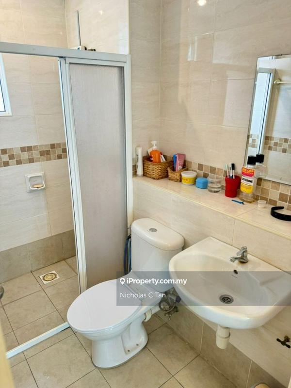 Kediaman Servis untuk Dijual di Casa Suites oleh Nicholas C Tan - iProperty.com.my