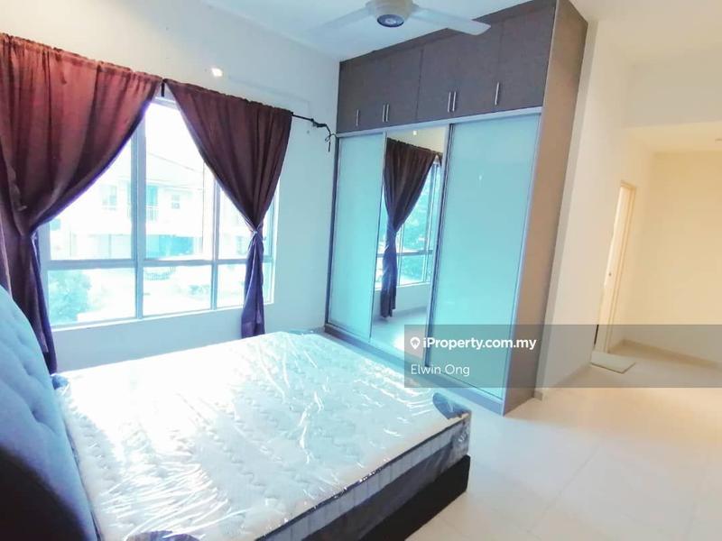 Rumah Berkembar untuk Dijual di Semi-D Bayu Suria [End Lot]  Bandar Puncak Alam, Puncak Alam oleh Elwin Ong - iProperty.com.my