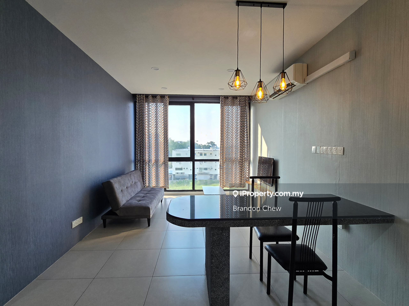 For Rent - Royal Richmond Gold