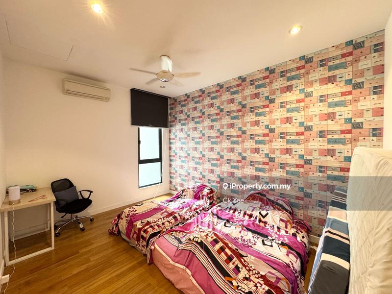 Rumah Teres untuk Dijual di Mines Resort City, Seri Kembangan oleh Ck Yee - iProperty.com.my