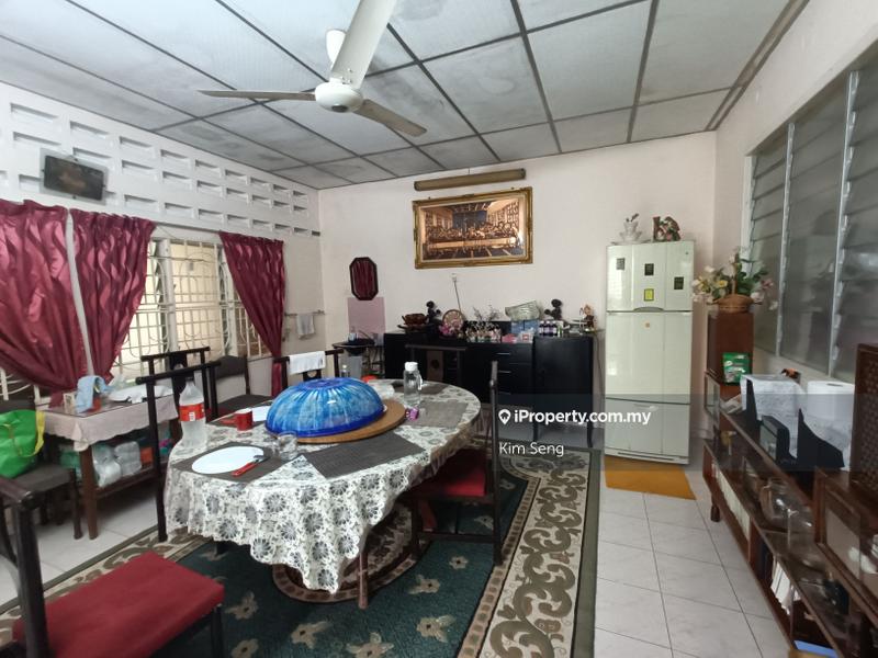 Bungalow House for Sale in Sunrise Park 11000 sqft, Kluang by Kim Seng - iProperty.com.my