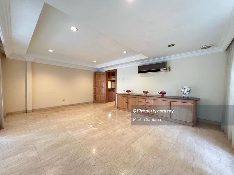 Bungalow House for Sale in Taman Bukit Pantai, Bangsar by Martin Santana - iProperty.com.my