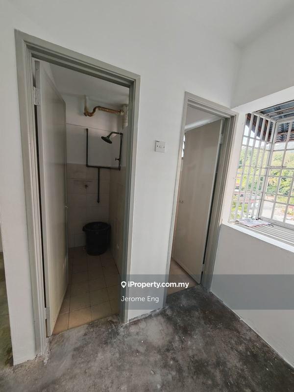 Pangsapuri untuk Dijual di Desa Indah Block 1 oleh Jerome Eng - iProperty.com.my