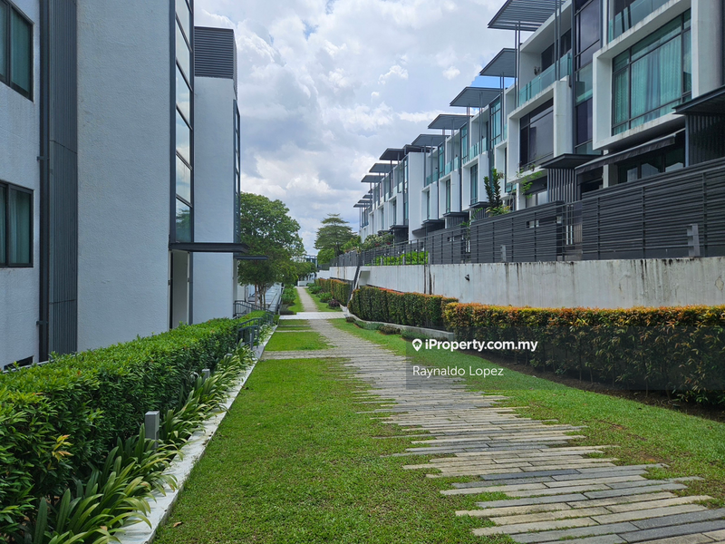 Townhouse for Sale in East Residence, Bukit Kiara, Bukit Kiara by Raynaldo Lopez - iProperty.com.my