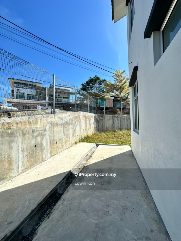 2-storey Terraced House for Sale in Kelemak utama, Alor Gajah by Edwin Koh - iProperty.com.my