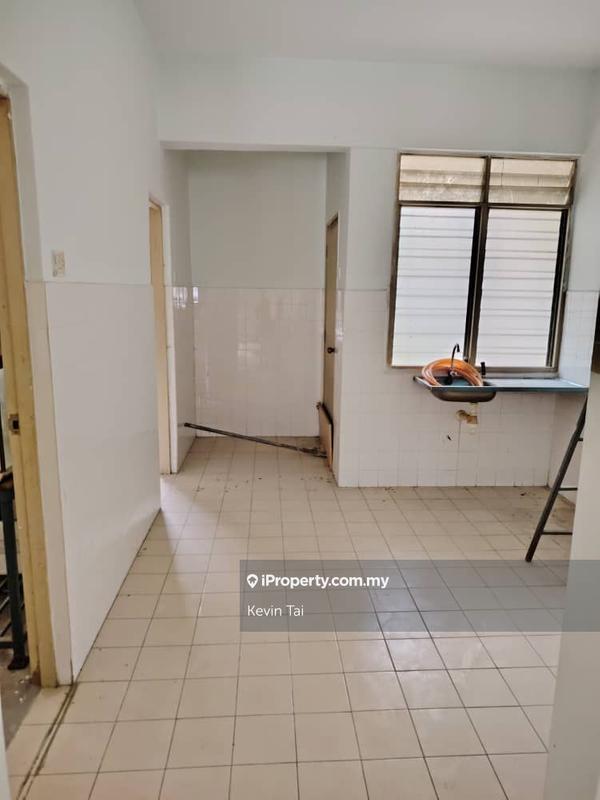 Rumah Berangkai 2 Tingkat untuk Dijual di mic2e, Cheras oleh Kevin Tai - iProperty.com.my