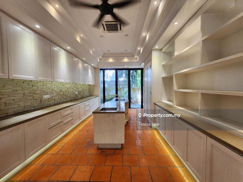 Banglo untuk Dijual di Bukit Gita Bayu, Seri Kembangan oleh Teresa Law - iProperty.com.my