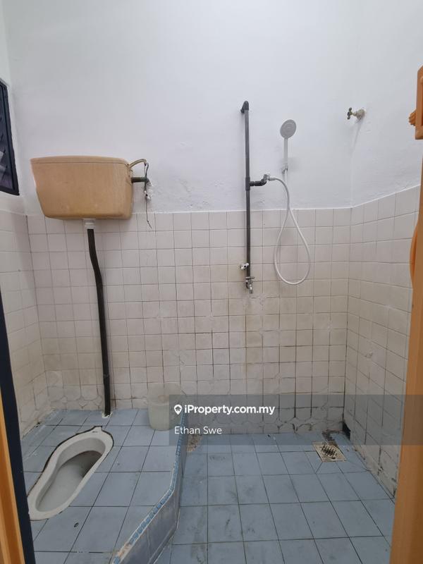 Rumah Teres 2-Tingkat untuk Dijual di 2-Storey, Taman Mulia Jaya, Ampang oleh Ethan Swe - iProperty.com.my