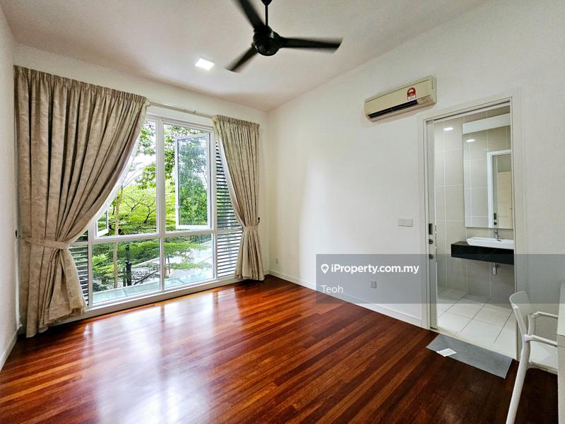 For Sale - Pavilion Hilltop