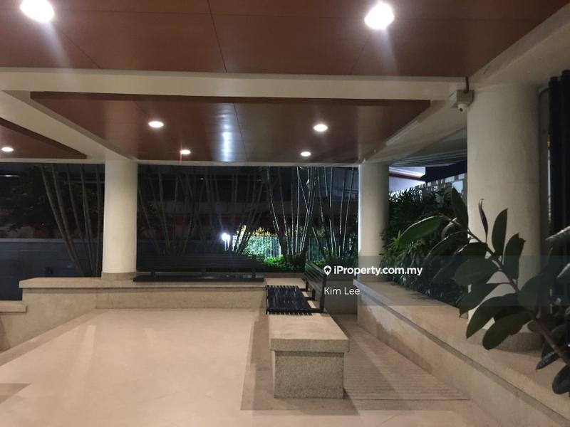Kediaman Servis untuk Dijual di Saujana Residency oleh Kim Lee - iProperty.com.my
