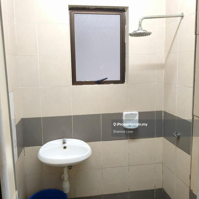 2.5-storey Terraced House for Sale in Taman Putra Impiana, Puchong by Shanice Low - iProperty.com.my