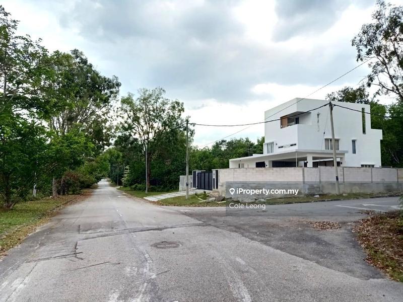 Bungalow Land for Sale in Bandar Bukit Mahkota, Bangi by Cole Leong - iProperty.com.my