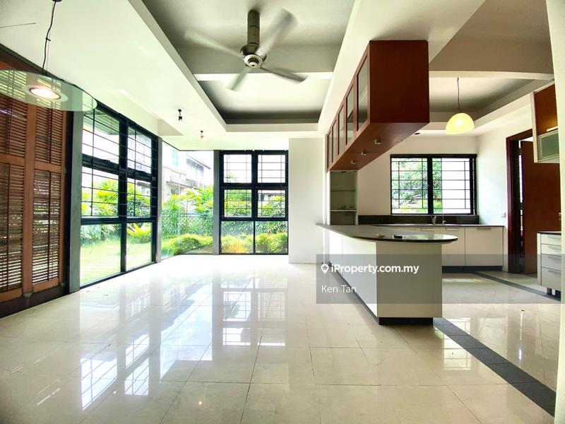 Bungalow House for Sale in Lakeview Saujana @ Saujana Golf, Saujana by Ken Tan - iProperty.com.my