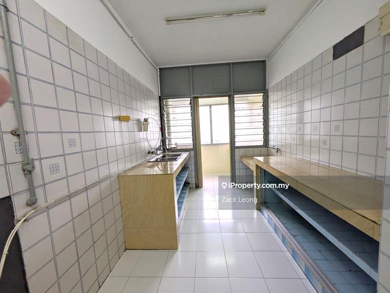 Apartment for Sale in Desa Pandan Baiduri Apartment Block C1 by Zack Leong - iProperty.com.my