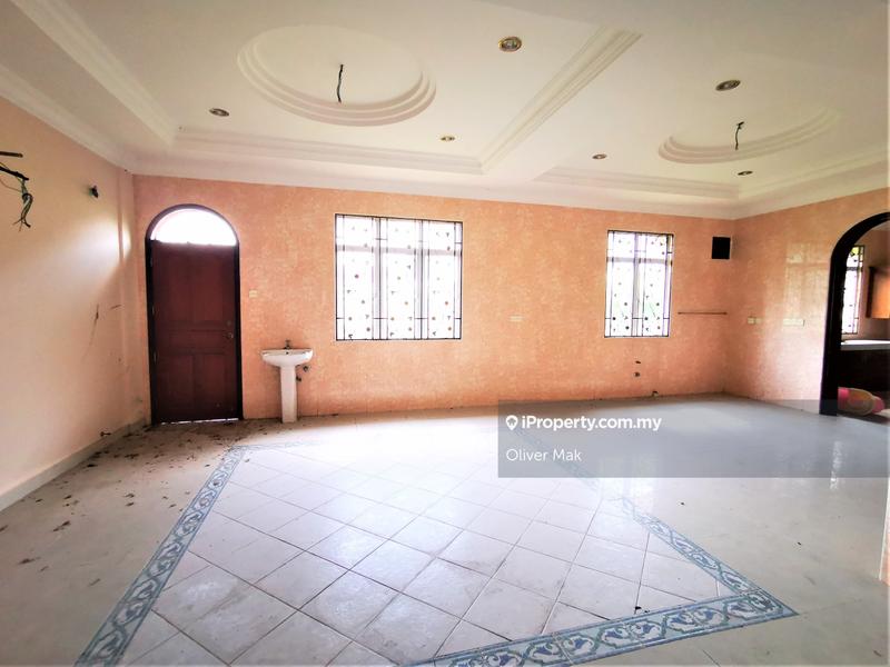 Bungalow House for Sale in Bukit Jalil Golf, Bukit Jalil by Oliver Mak - iProperty.com.my