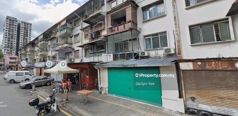 For Sale - Tiong Nam Flat