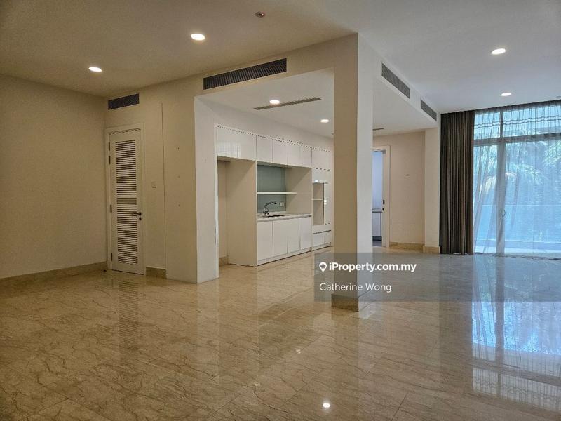 For Sale - Kenny Hills Residence