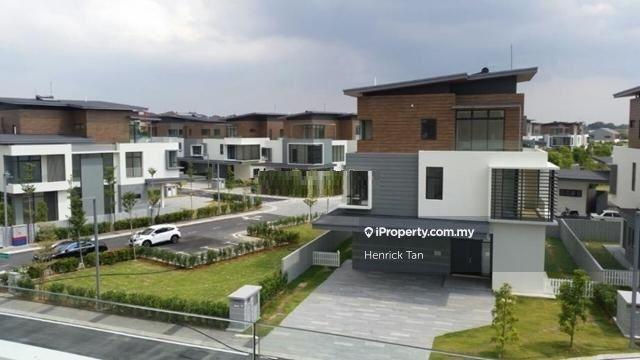 Banglo untuk Dijual di Kota Kemuning, Shah Alam oleh Henrick Tan - iProperty.com.my