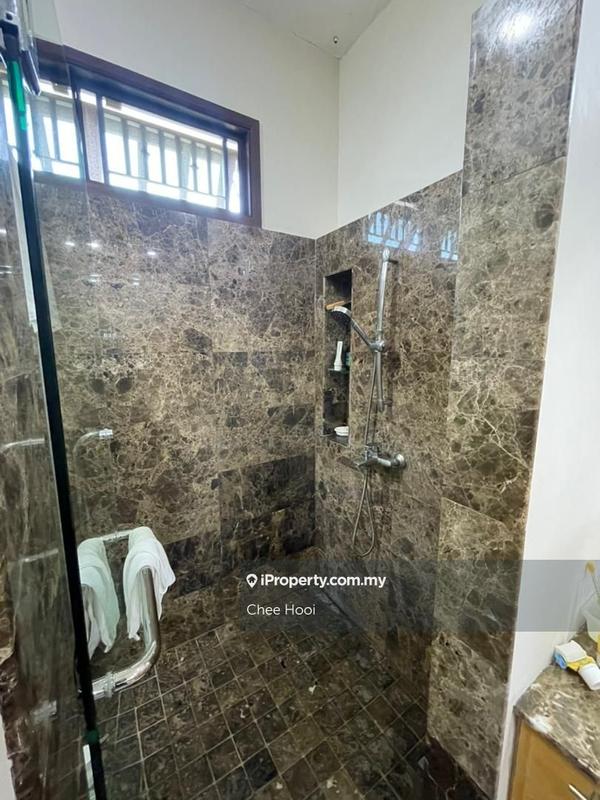 Rumah Berkembar untuk Dijual di Jalan Bunga Kaca Piring, Tanjung Bungah oleh Chee Hooi - iProperty.com.my