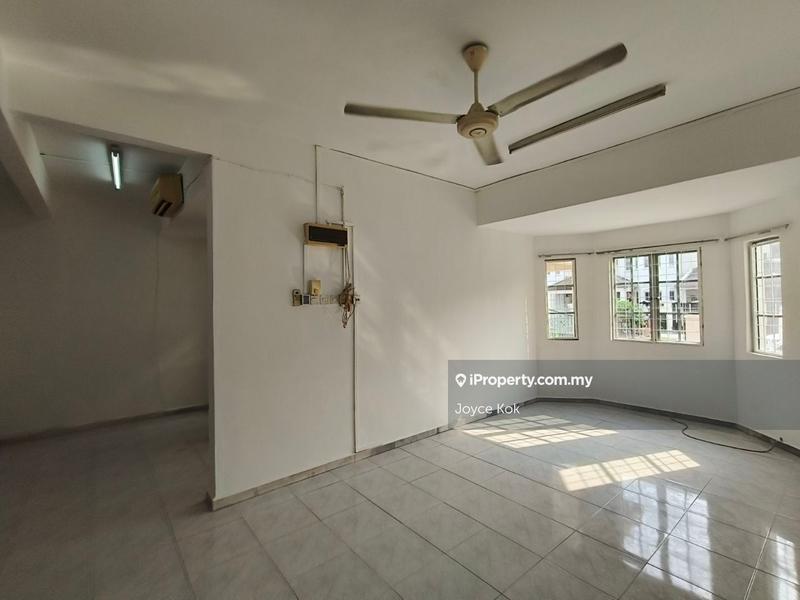 Rumah Teres 2-Tingkat untuk Dijual di Usj 11, Subang Jaya oleh Joyce Kok - iProperty.com.my