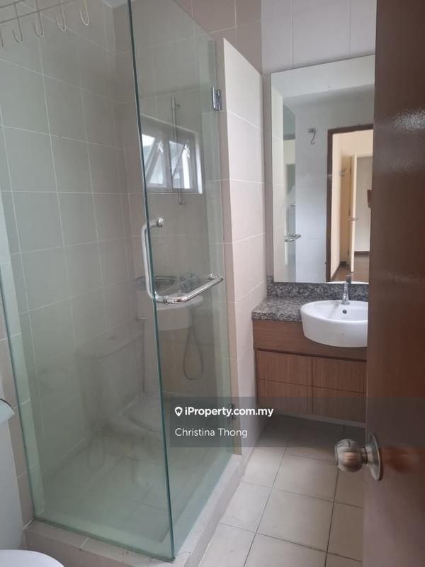 Rumah Berangkai 3 Tingkat untuk Dijual di Lake Fields, Sungai Besi oleh Christina Thong - iProperty.com.my