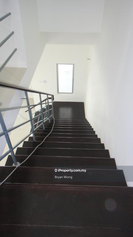 Semi-Detached House for Sale in Taman Saujana Emas, Kajang by Bryan Wong - iProperty.com.my