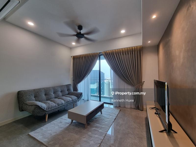 Kediaman Servis untuk Dijual di Ooak Serviced Apartments @ Kiara 163 oleh Kenneth Huee - iProperty.com.my