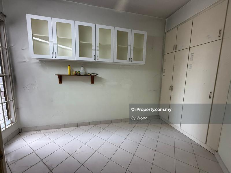 Condominium for Sale in La Vista Condominiums by Jy Wong - iProperty.com.my