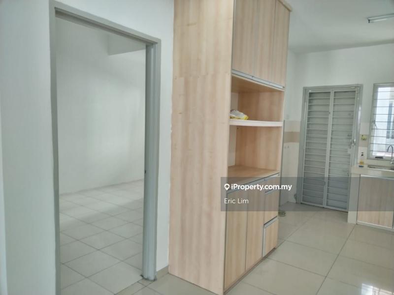 Rumah Bandar untuk Dijual di Chestwood Terrace 1, Bandar Utama, Kayu Ara oleh Eric Lim - iProperty.com.my