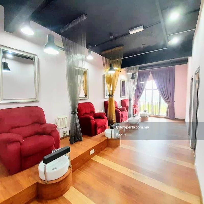 For Sale - Plaza Jelutong