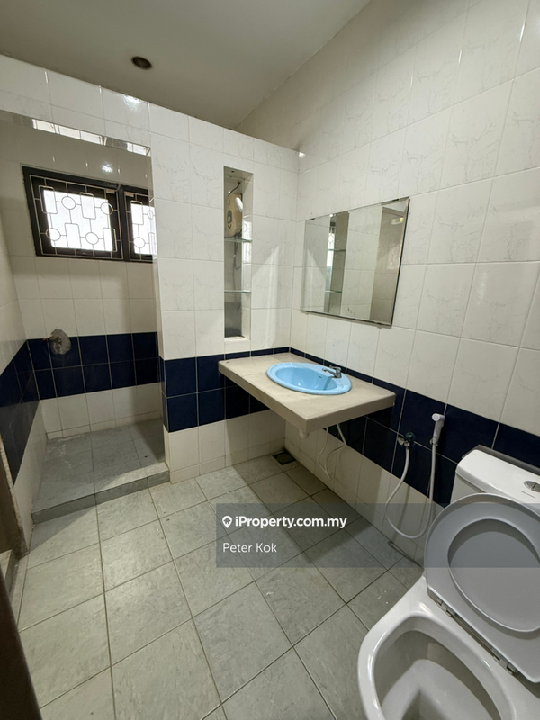 Rumah Berangkai 2 Tingkat untuk Dijual di SS2, Petaling Jaya oleh Peter Kok - iProperty.com.my