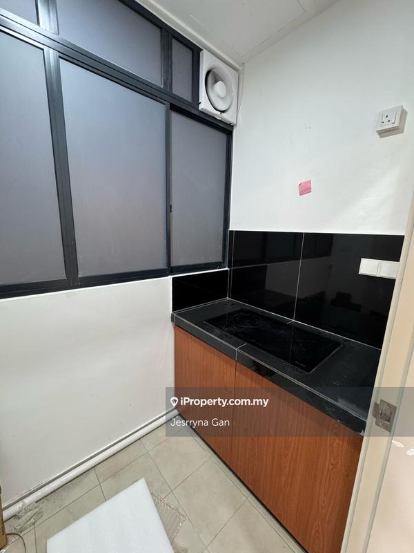 Service Residence for Rent in Savvy @ Riana Dutamas by Jesrryna Gan - iProperty.com.my