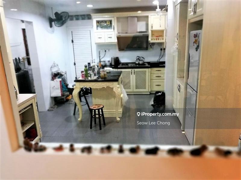 Rumah Berkembar untuk Dijual di SS3, Petaling Jaya oleh Seow Lee Chong - iProperty.com.my