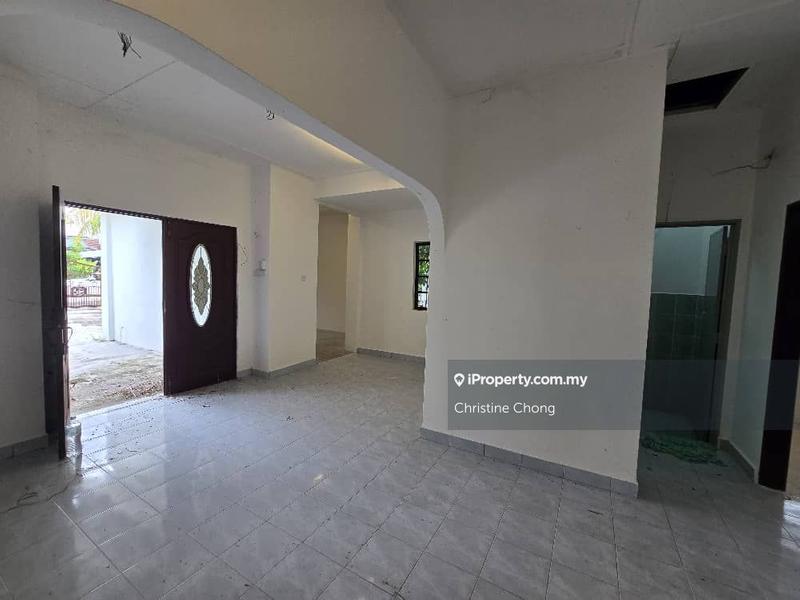 Bungalow House for Sale in Kota Kemuning, Shah Alam by Christine Chong - iProperty.com.my
