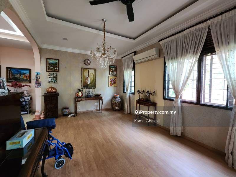Bungalow House for Sale in RENOVATED Bungalow @ Kota Seriemas, Nilai, Nilai by Kamil Ghazali - iProperty.com.my