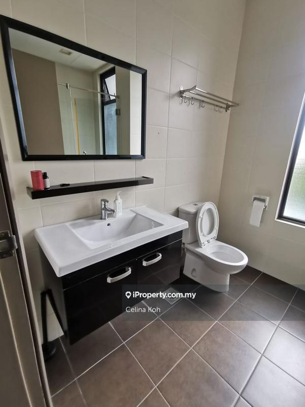 3-storey Terraced House for Sale in Valencia, Sungai Buloh by Celina Koh - iProperty.com.my